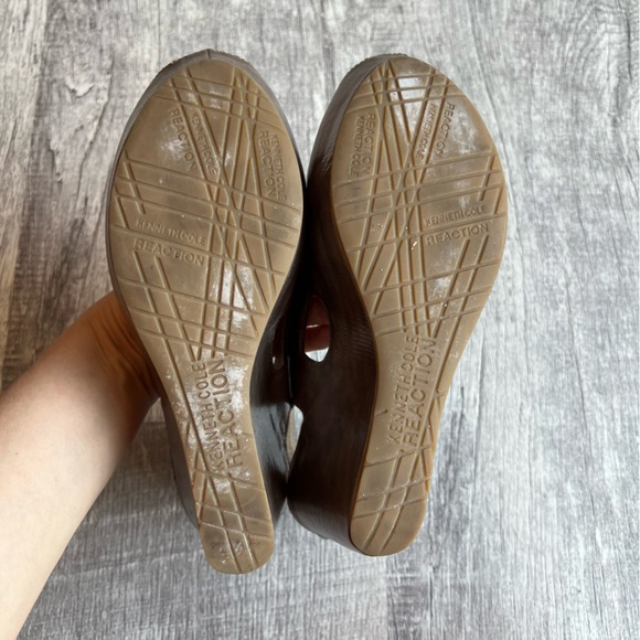 Kenneth Cole Reaction Soley Wedge Sandals Ankle Strap Size 8.5 - Picture 7 of 10